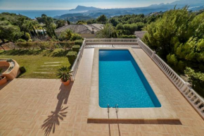 Villa with sea views in Sierra Altea